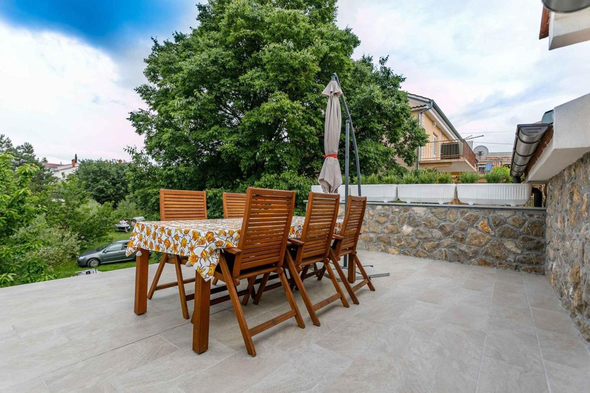 Apartment In Malinska/Insel Krk 38057 المظهر الخارجي الصورة